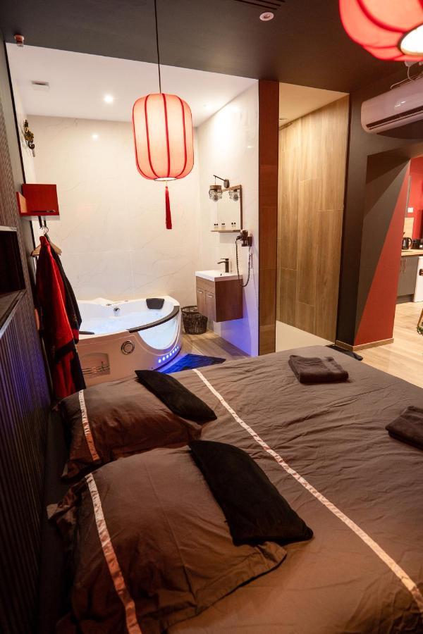 Capsule Japon Balneo&Netflix&Ecran Cinema Apartment Trith-Saint-Leger Exterior foto