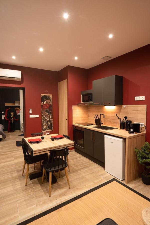 Capsule Japon Balneo&Netflix&Ecran Cinema Apartment Trith-Saint-Leger Exterior foto